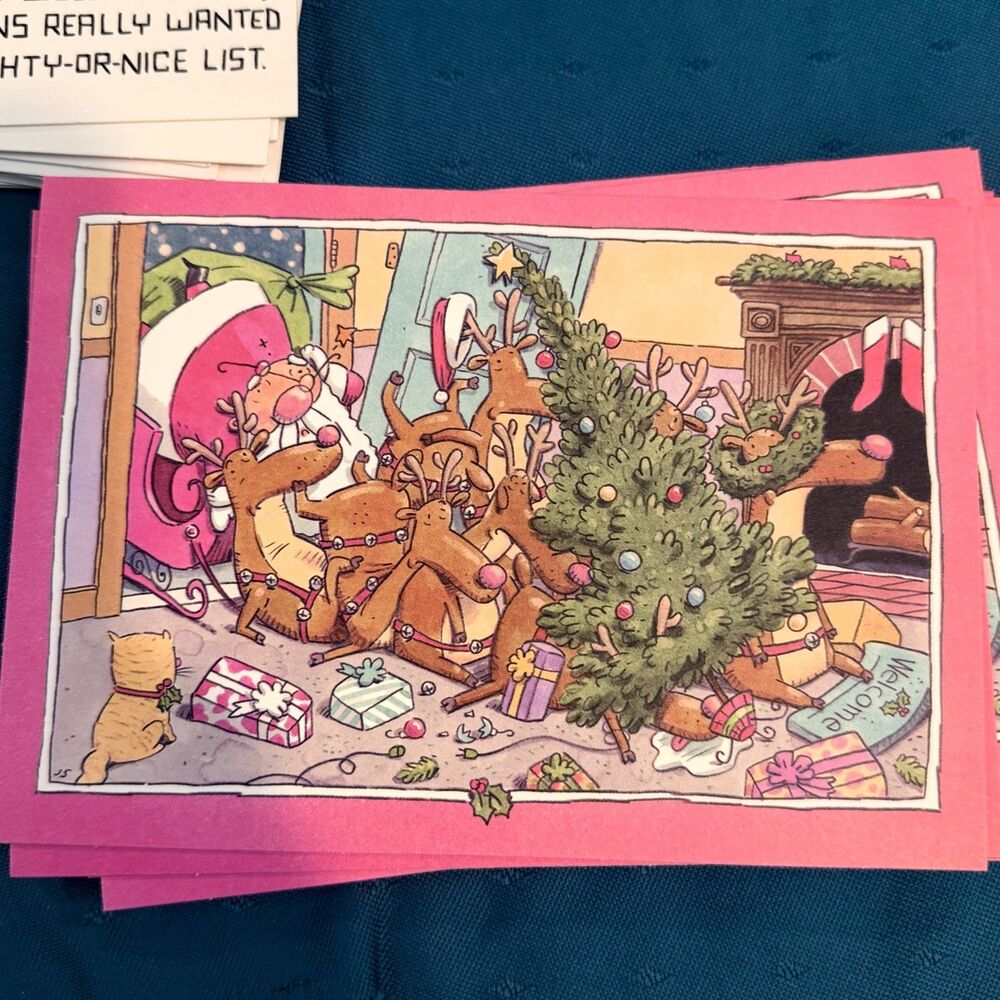Hallmark Shoebox 54 Funny Christmas Cards Lot Santa Aliens Snowmen 5 Envelopes